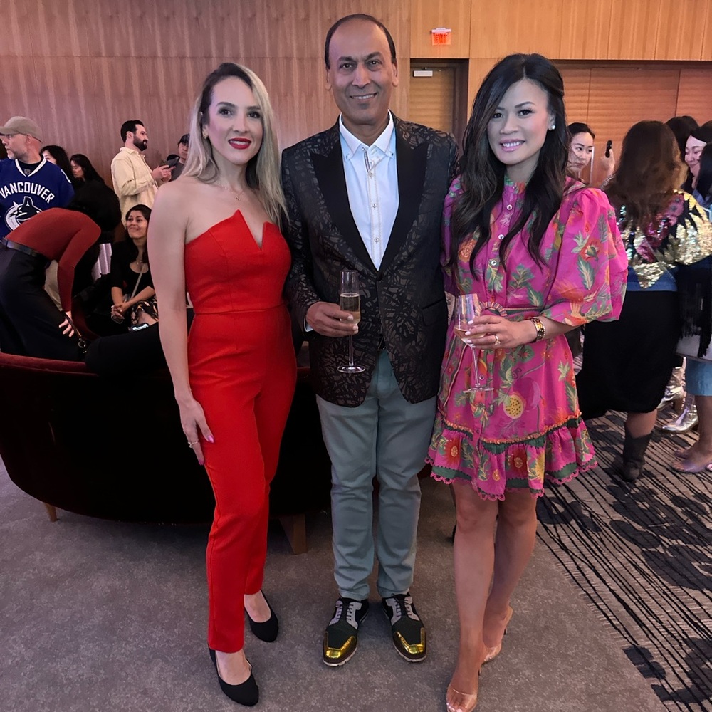Happy 5th birthday poshmark Canada  🎂🎉